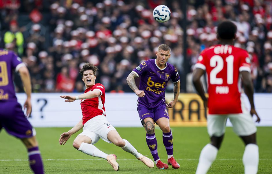 Go Ahead-cultheld krabbelt terug na beruchte actie bij bekerhuldiging: 'Het was grappig bedoeld'