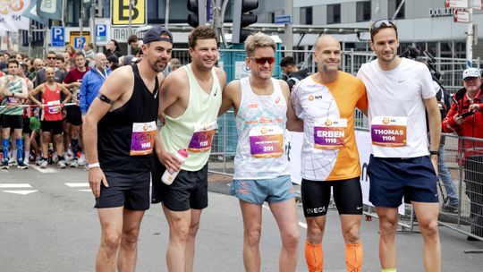 Schaatsicoon Sven Kramer maakt ook op racefiets grote indruk: ‘Had hij raketbrandstof besteld?’