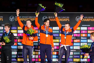 Veelvoudig wereldkampioen schaatsen komt na dramatisch jaar met goed nieuws: 'Het loopt op rolletjes'