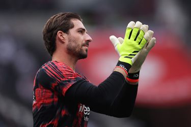 Geen EK-selectie voor Kevin Trapp door enthousiaste vriendin? 'Soms wel vier of vijf keer per week'