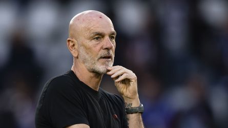 Hij haalde de club uit het slop, maar wordt wel vervroegd de laan uit gestuurd: AC Milan ontslaat trainer Stefano Pioli