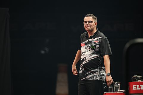 Topdarter Gian van Veen baalt van 'geweldige' opkomst: 'Ik moest er van bijkomen'