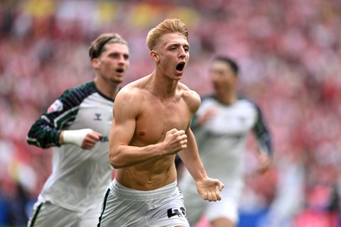 Grote club keert terug in Premier League, Nederlander Gustavo Hamer verliest 'wedstrijd om 200 miljoen'