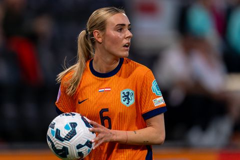 Oranje Leeuwin stunt met terugkeer naar Nederland, verhuist dichter bij bekende vriendin