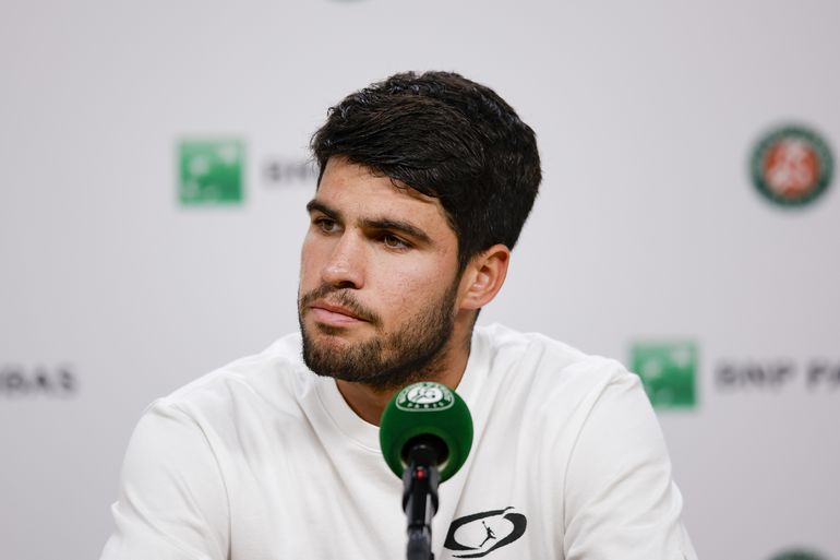 Verrassende wending in Parijs: Alcaraz krijgt nieuwe tegenstander op Roland Garros