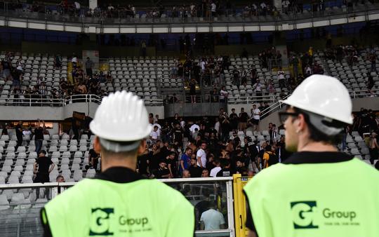 Complete paniek rond Juventus: harde kern laat duel bijna ontsporen