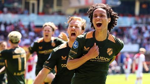 LIVE play-offs | Alles of niets voor Ajax en FC Utrecht: wie pakt het laatste Europese ticket?