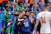 De Oranje-spelers juichen / Getty Images