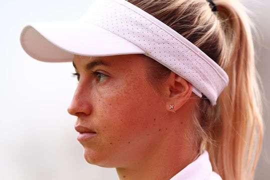 Controversiële toptennisster haalt keihard naar tegenstander uit na gigantische rel: 'Kan me niets schelen'