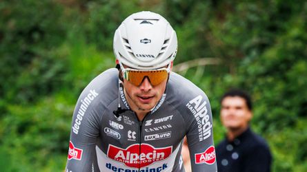 Nederlandse ploeggenoot Mathieu van der Poel accepteert bizarre schorsing: 'Achteraf besef ik dat'