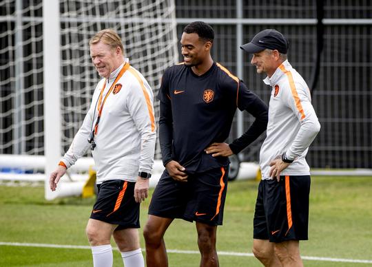 Laatste training Nederlands elftal voor WK-duel met Tunesië: wat te doen met spelers die op scherp staan?