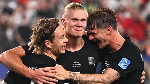 Erling Haaland (25) verrast met opmerkelijk interview: 'Wedstrijd tegen Frankrijk kan me niets schelen'