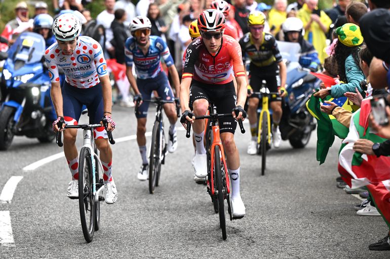Dit zijn de uitvallers in de Tour de France 2025: klassementsrenner loopt zware blessure op