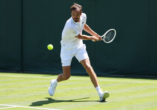 Schrikbarend incident bij groot tennistoernooi: toeschouwer schreeuwt plotseling keihard om hulp tijdens partij