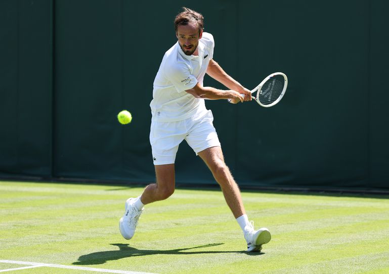 Enorme onrust bij groot tennistoernooi: toeschouwer schreeuwt plotseling keihard om hulp tijdens partij