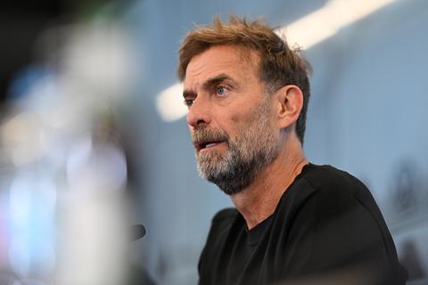 Voorganger Arne Slot bij Liverpool definitief aangesteld als bondscoach in thuisland