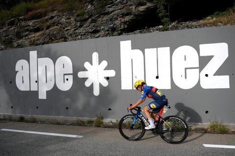 Gevaarlijke situatie dreigt in Tour de France: organisatie neemt maatregelen op Alpe d'Huez