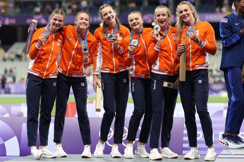 Femke Broeders-Bol reageert vol liefde op emotioneel besluit van topatlete (33): 'Het was een stille strijd'