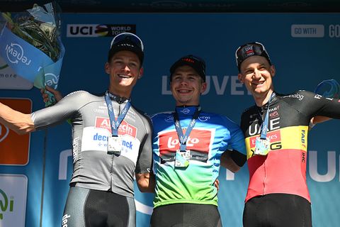 Mathieu van der Poel kan leven met tweede plaats na bizarre finale: 'Ik ben aangenaam verrast'