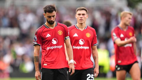 Manchester United na twee wedstrijden alweer in de problemen; Joshua Zirkzee krijgt geen kans