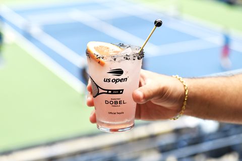 Tennisfans krijgen het zwaar te verduren op US Open met peperduur leven op toernooi