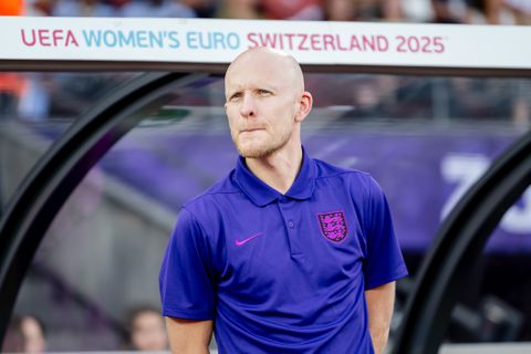 Kersverse bondscoach Oranje Leeuwinnen kondigt 'nieuwe fase' aan: 'Voelt als een voorrecht'