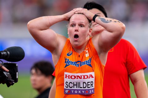 Topatlete Jessica Schilder geconfronteerd met pikant idee na WK-goud: 'Op die manier kun je ook geld verdienen'