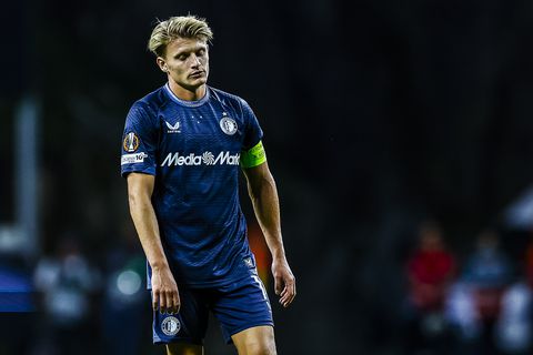 Woeste Sem Steijn schreeuwt het uit na onnodig verlies Feyenoord in Europa League: 'Allemaal egoïstisch'