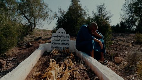 Geteisterde Mohamed Ihattaren tot tranen geroerd: 'Excuses voor fouten die ik heb gemaakt'