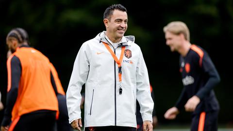 Live Nations League | Oranje trapt Xavi-tijdperk af met heerlijke kraker tegen Duitsland
