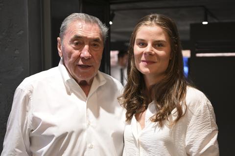Zoon van wielerlegende Eddy Merckx geeft update over gezondheid vader én dochter (21): 'Zo zeldzaam'