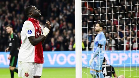 Brian Brobbey door doelpunt tegen PEC van de hatelijke nul af bij gelukkig Ajax