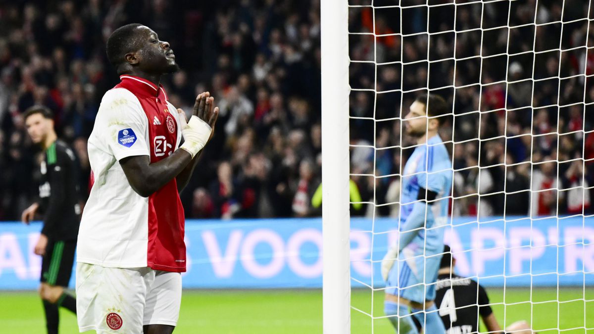 Brian Brobbey door doelpunt tegen PEC van de hatelijke nul af bij gelukkig Ajax