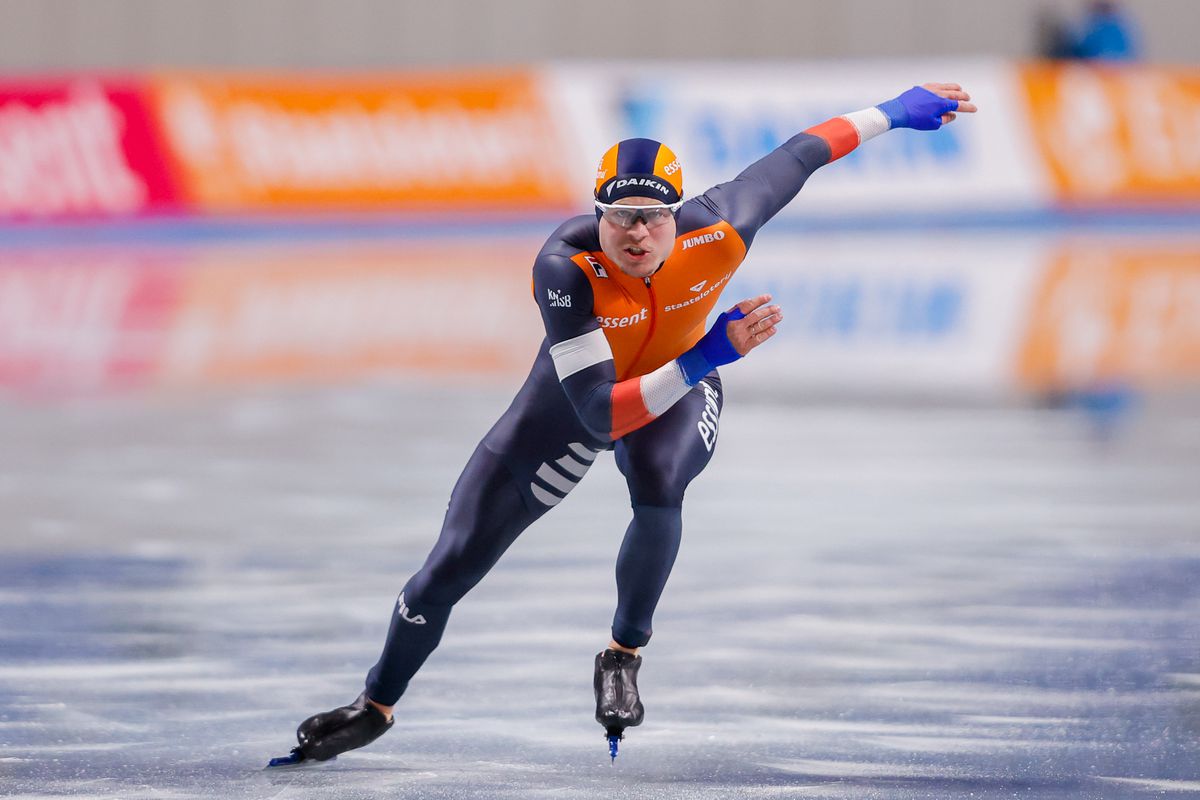 Nederlandse mannen, met debuterende Joep Wennemars, stellen teleur op ploegenachtervolging Nagano