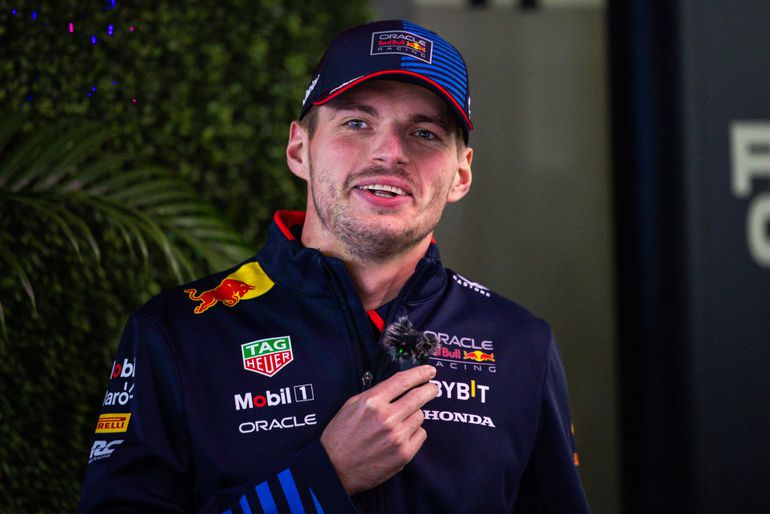 Buitenlandse media komen woorden tekort voor 'ongekende' Max Verstappen: 'Hij is het boegbeeld van dit tijdperk'