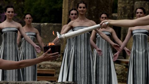 Olympische Winterspelen beginnen met deceptie, eeuwenoude traditie valt in het water