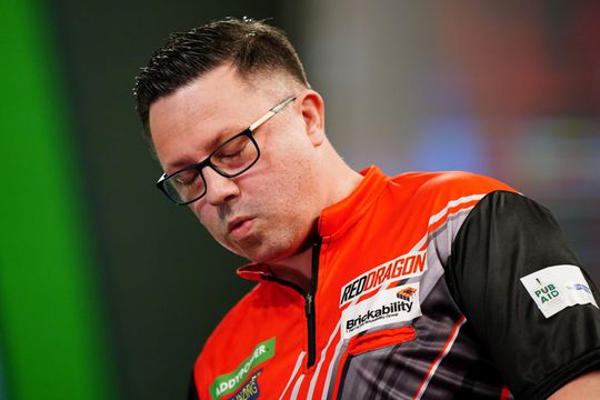 Twee Nederlanders sneuvelen in het zicht van het WK darts, deelnemersveld compleet na laatste kwalificatie