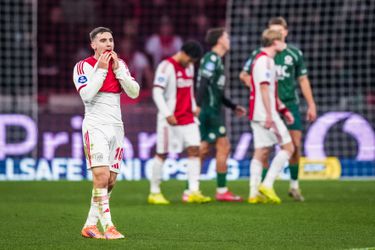 Dramatisch Ajax moet zich opmaken voor barre tijden: 'Ben bang dat het een verloren jaar is'
