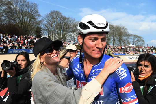 Mathieu van der Poel kan borst natmaken na waarschuwing van vriendin