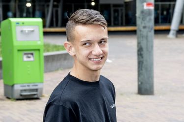 Zoon van ex-topvoetballer Wesley Sneijder deelt emotioneel bericht na heftig jaar: 'Mooie en zware momenten'