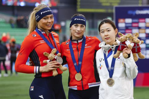 Schaatsheldin Marianne Timmer pleit voor drastische verandering: 'Bijzonder dat regels daarop worden aangepast'