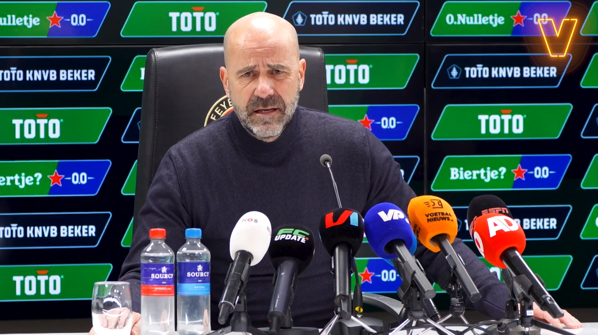 Discussie tussen Peter Bosz en journalisten na Feyenoord-PSV: 'Menen jullie dit nou?'