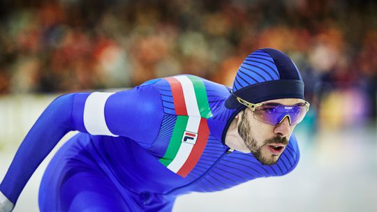 Fenomenaal wereldrecord van Italiaanse gigant bij World Cup in Calgary, geen podium voor Nederland