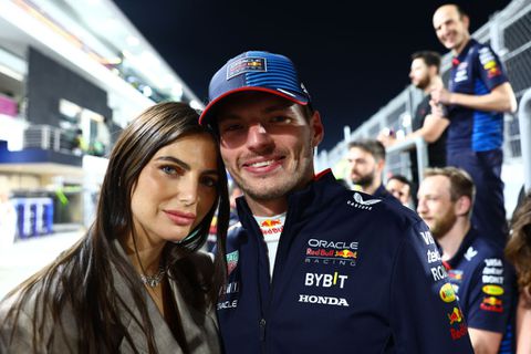 Kelly Piquet doet boekje open over eerste ontmoeting met romantische Max Verstappen: 'Hij zei het al meteen'