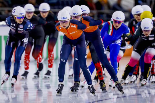 Geheime missie Marijke Groenewoud en Bente Kerkhoff mislukt op mass start in Inzell: 'Dat was wel de insteek'