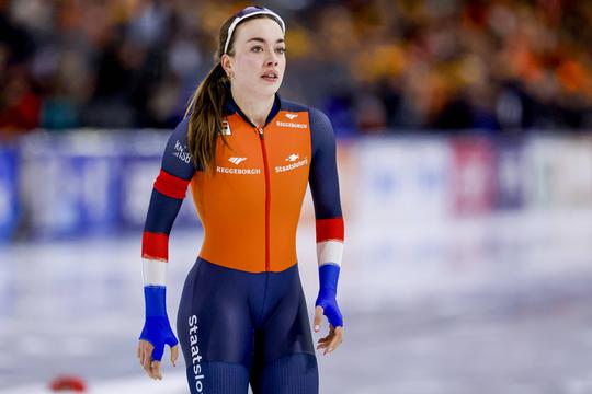 Na keiharde klap krabbelt topschaatsster Marrit Fledderus verrassend snel weer op: 'Maar het wordt niet makkelijk'