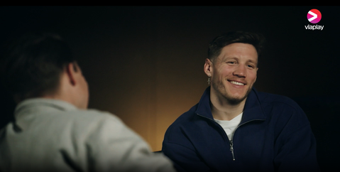 Wout Weghorst grapt over Joshua Zirkzee en Brian Brobbey: 'Jongens moeten het niet te goed doen'