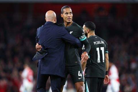 Virgil van Dijk kan zich verheugen op megabedrag en beslist over toekomst bij Liverpool