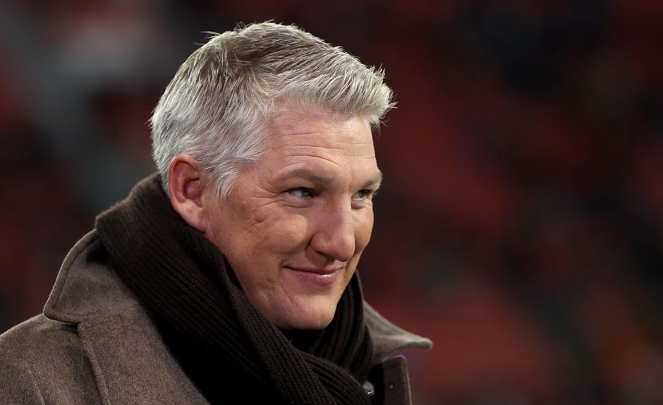 Bastian Schweinsteiger lovend over Oranje: 'Behoort tot beste vijf ploegen in Europa'