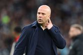 Klap voor Arne Slot en Liverpool: 'Sterspeler tekent miljoenendeal bij andere topclub'